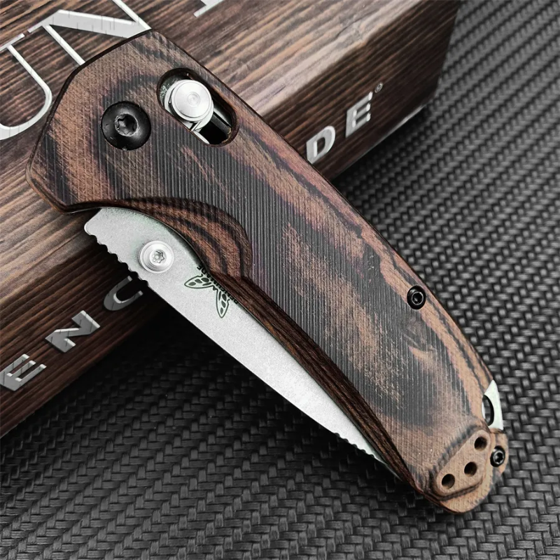 Benchmade 15021-2 Knife For Hunting